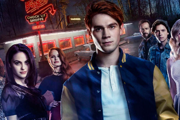 RIVERDALE: KJ APA (ARCHIER) REVELA NOVIDADES SOBRE O FUTURO DA SÉRIE!