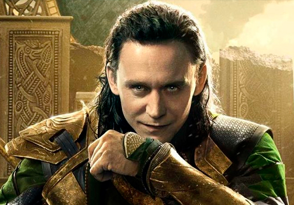 PRODUTOR DE LOKI DIZ O QUE O PÚBLICO DEVE ESPERAR DA NOVA SÉRIE DO DISNEY +!