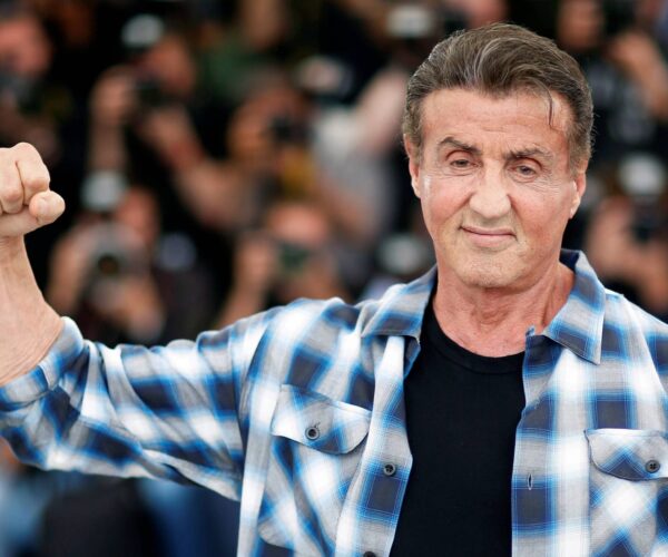 SYLVESTER STALLONE ESTARÁ NO ELENCO DE ESQUADRÃO SUICIDA!