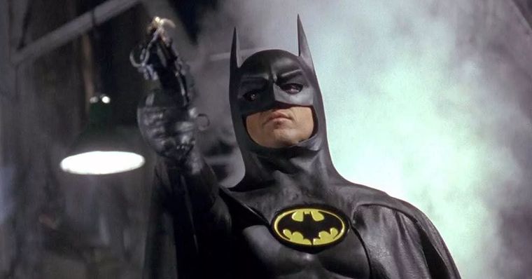 Michael Keaton é confirmado no elenco de Batgirl