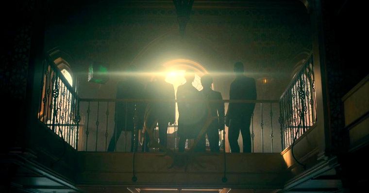 Cartazes da 3ª temporada de Umbrella Academy destacam a Sparrow Academy