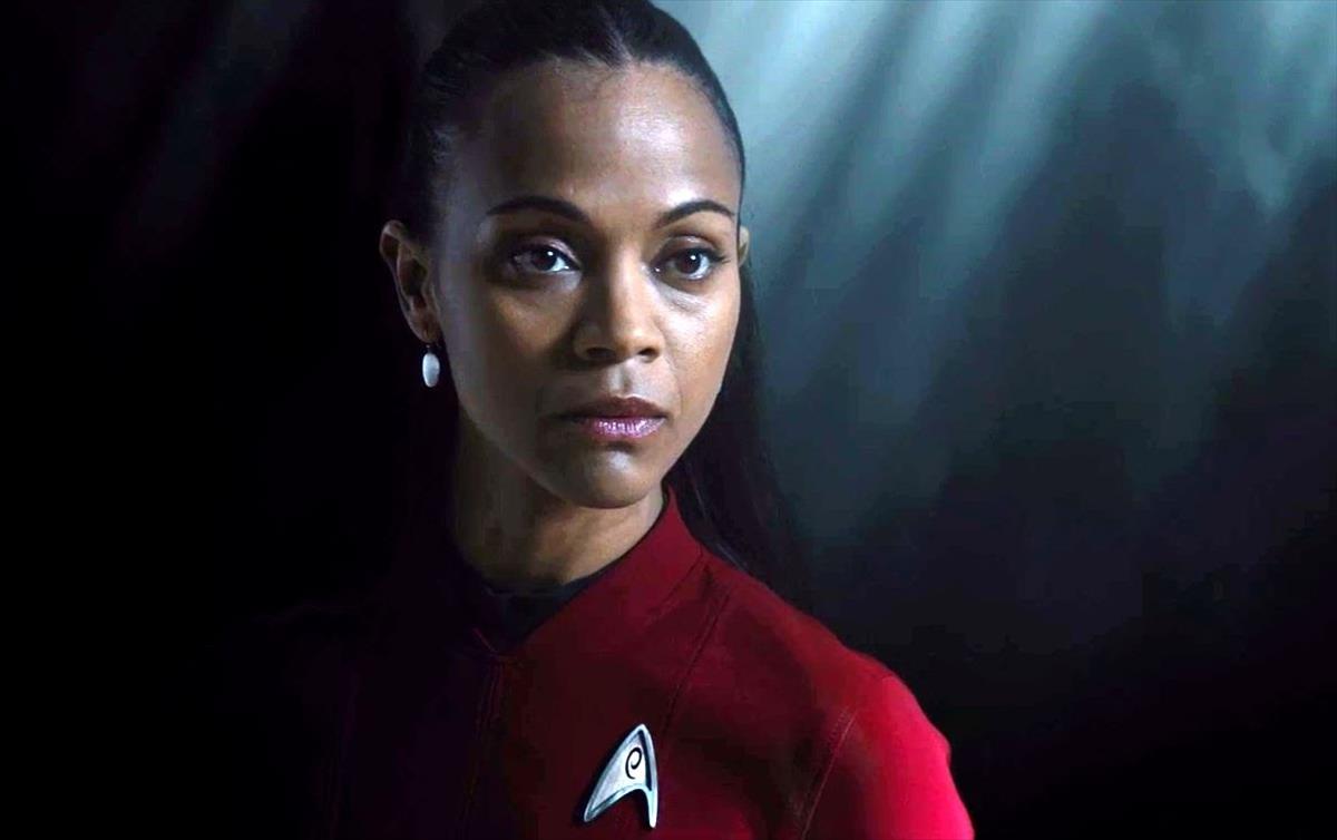 Zoe Saldana comenta sobre o Star Trek cancelado de Quentin Tarantino