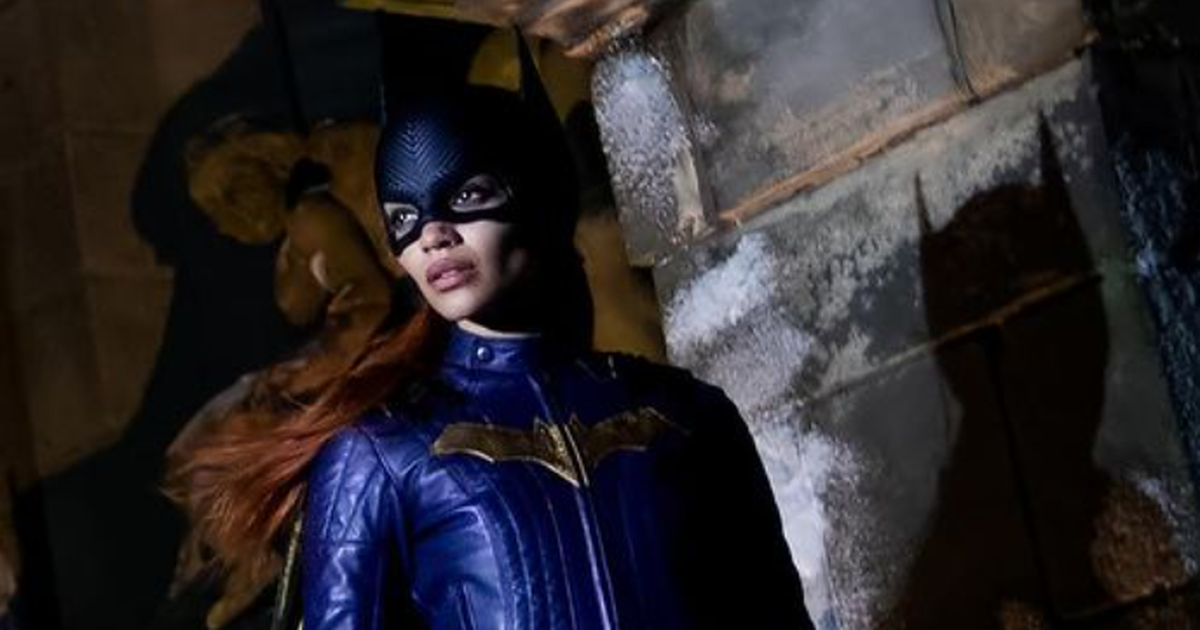 Warner Bros. Discovery está considerando lançar o filme da Batgirl nos cinemas