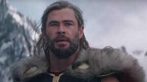 Chris Hemsworth diz que pode se despedir do papel em Thor: Amor e Trovão