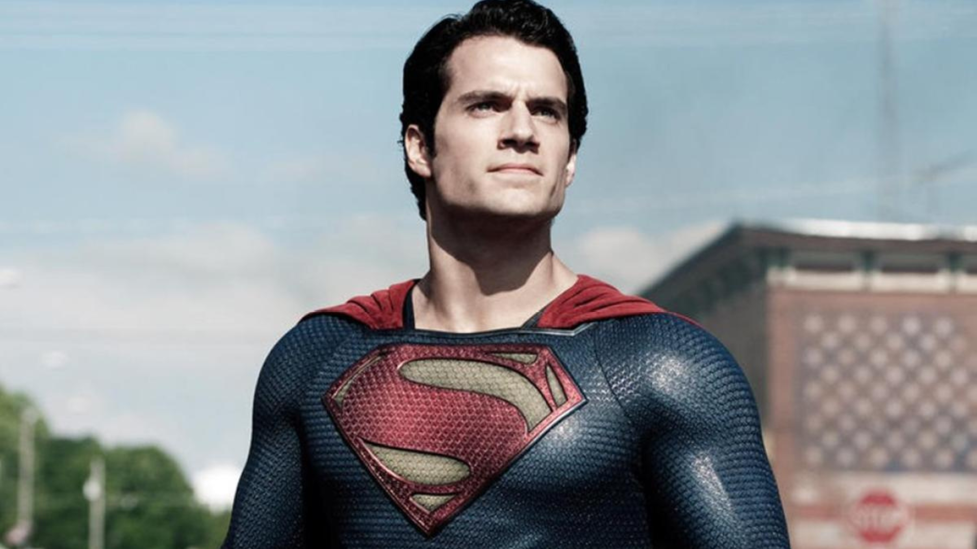 Jornalistas dizem que Warner Bros. tenta retorno de Henry Cavill como Superman