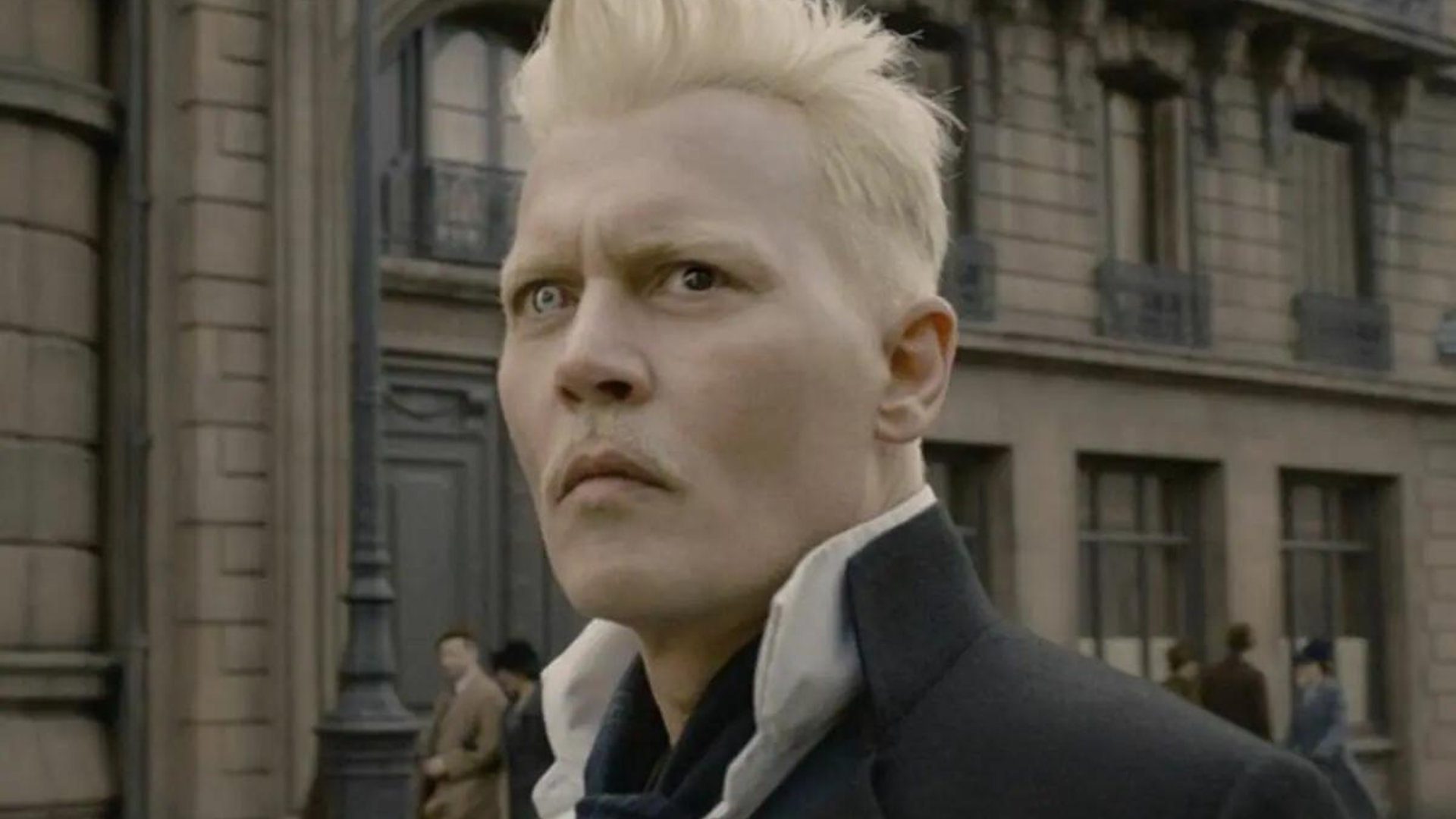 Mads Mikkelsen apoia retorno de Johnny Depp a franquia Animais Fantásticos