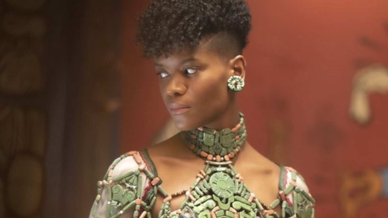 Letitia Wright quebra o silêncio sobre polêmica da vacinação