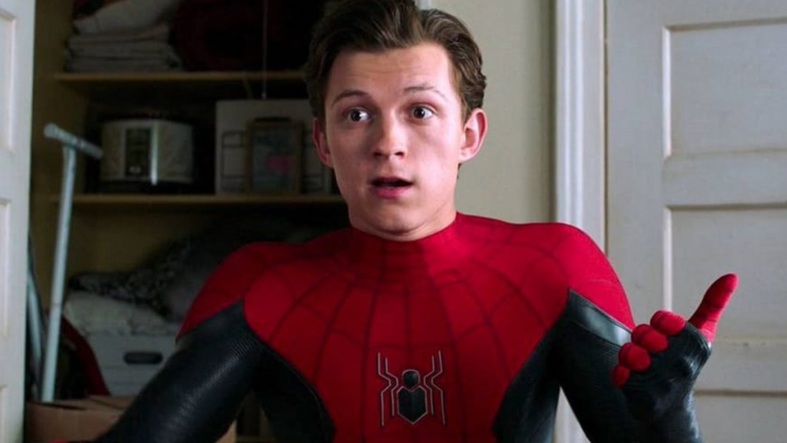 Tom Holland assinou para nova trilogia do Homem-Aranha, diz jornalista