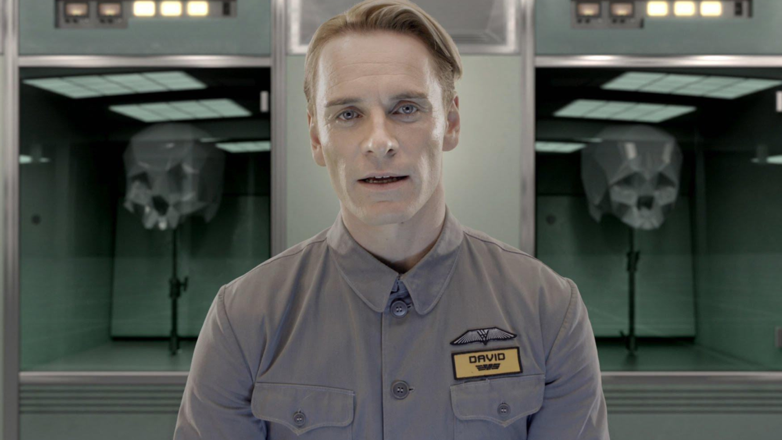 Michael Fassbender e Katherine Waterston podem protagonizar série de Alien