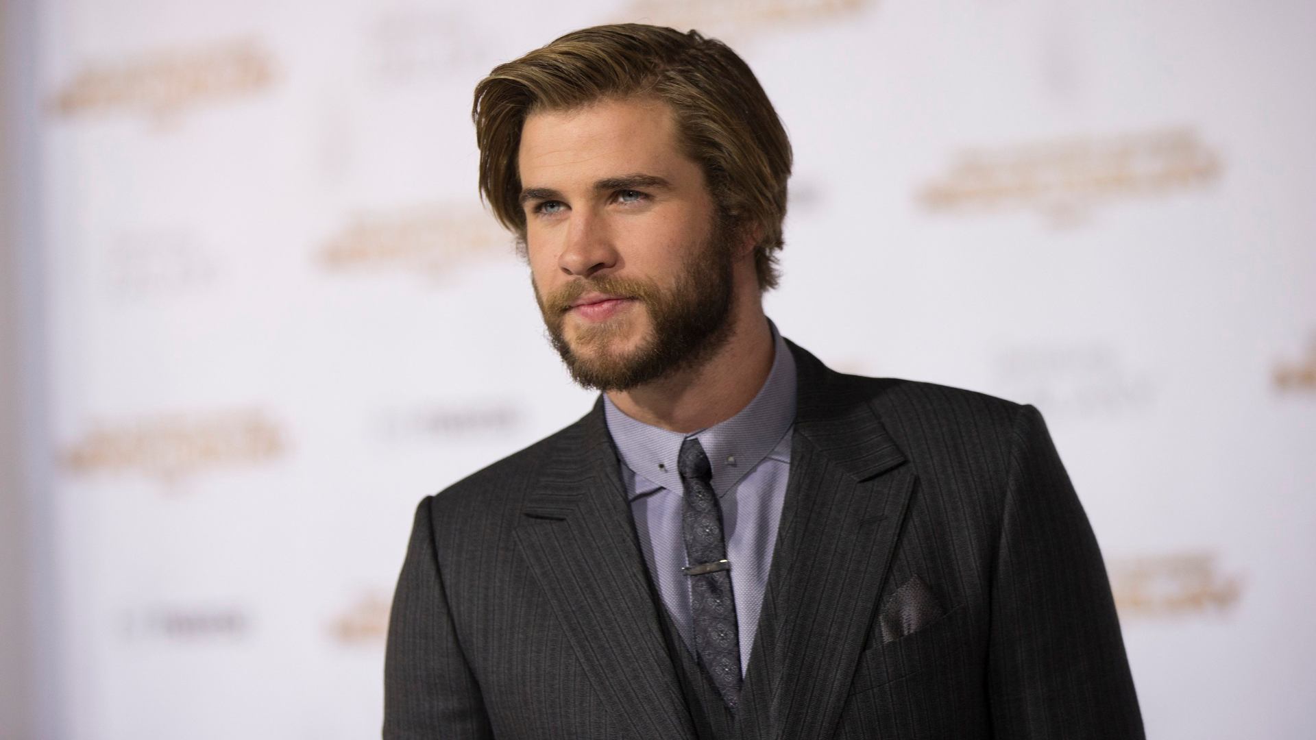 Produtor elogia Liam Hemsworth como Geralt em The Witcher