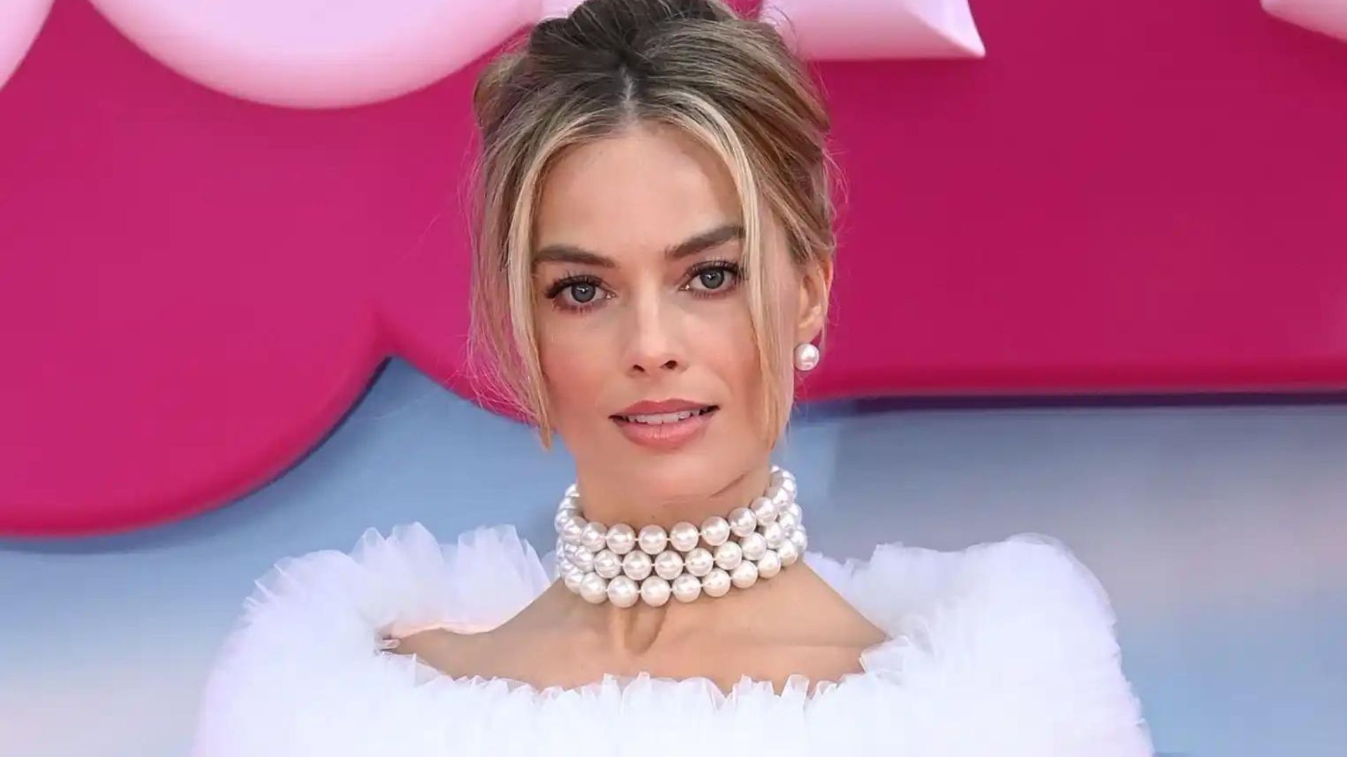 Margot Robbie e Warner Bros. assinam acordo de exclusividade