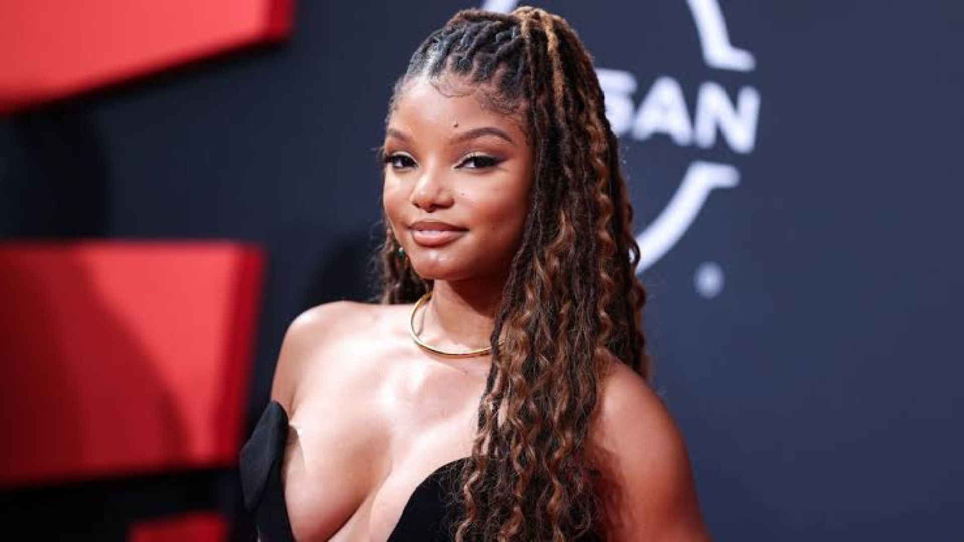 Disney pode desenvolver nova franquia estrelada por Halle Bailey