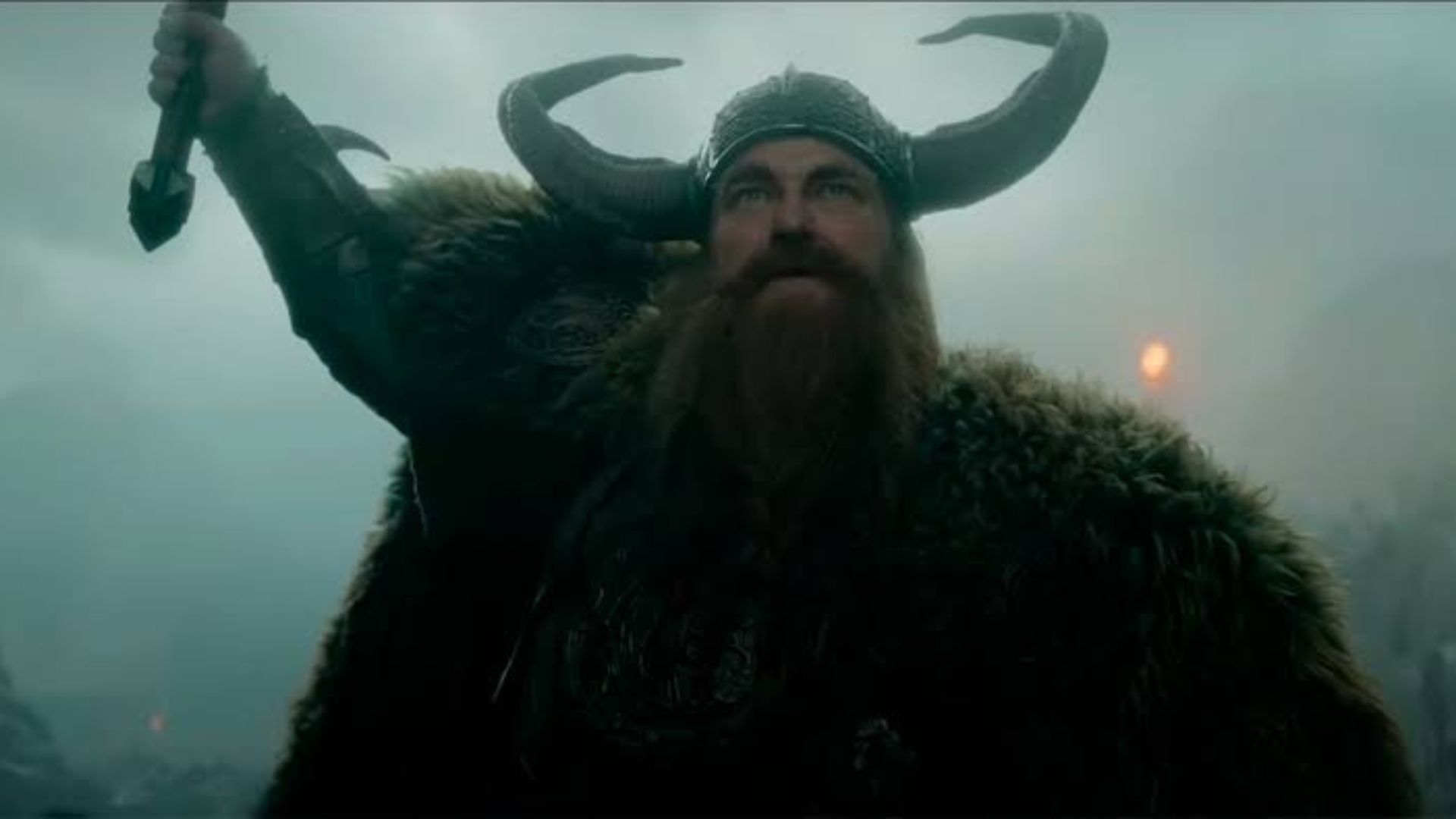 Gerard Butler Destaca as Vantagens do Live-Action de Como Treinar o Seu Dragão